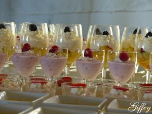 Dessert in Glasflakons-d1a40e5121