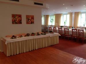 Buffet Partyraum Hamburg Rahlstedt